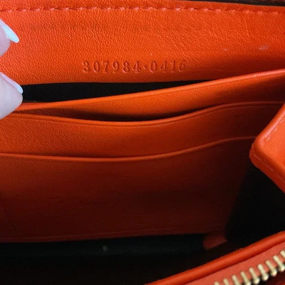 Gucci Python Wallet - Picture 2 of 10